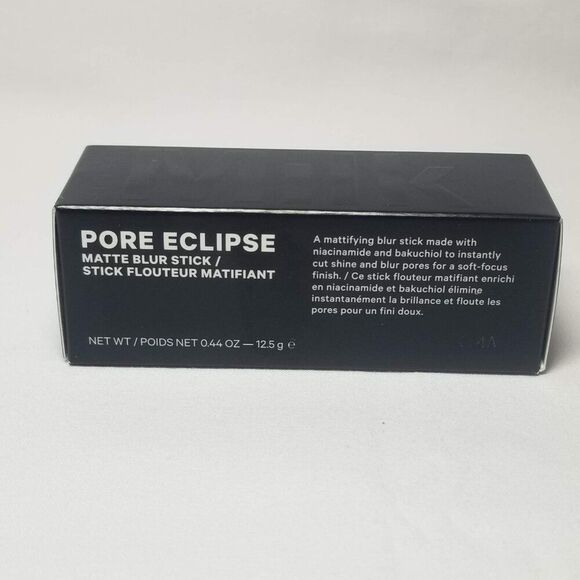 Milk Makeup - Pore Eclipse Non-Comedogenic Matte Blur Stick - Picture 4 of 7